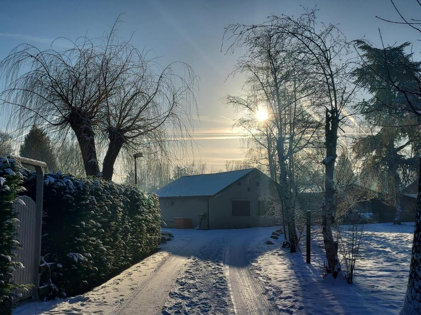 Rustig Gelegen Chalet Kapeki Met Tuin Aan Het Water Vila Geel Exterior foto